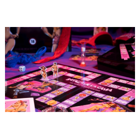 JUEGO ERÓTICO BATALLA EN LA CAMA